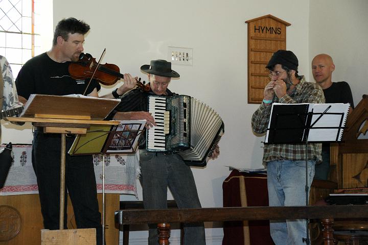 Gang_Gang_Bush_Orchestra  778.jpg